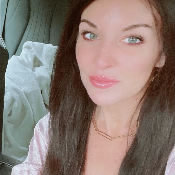 Meet your Posher, Abigail - Picture 6 of 6